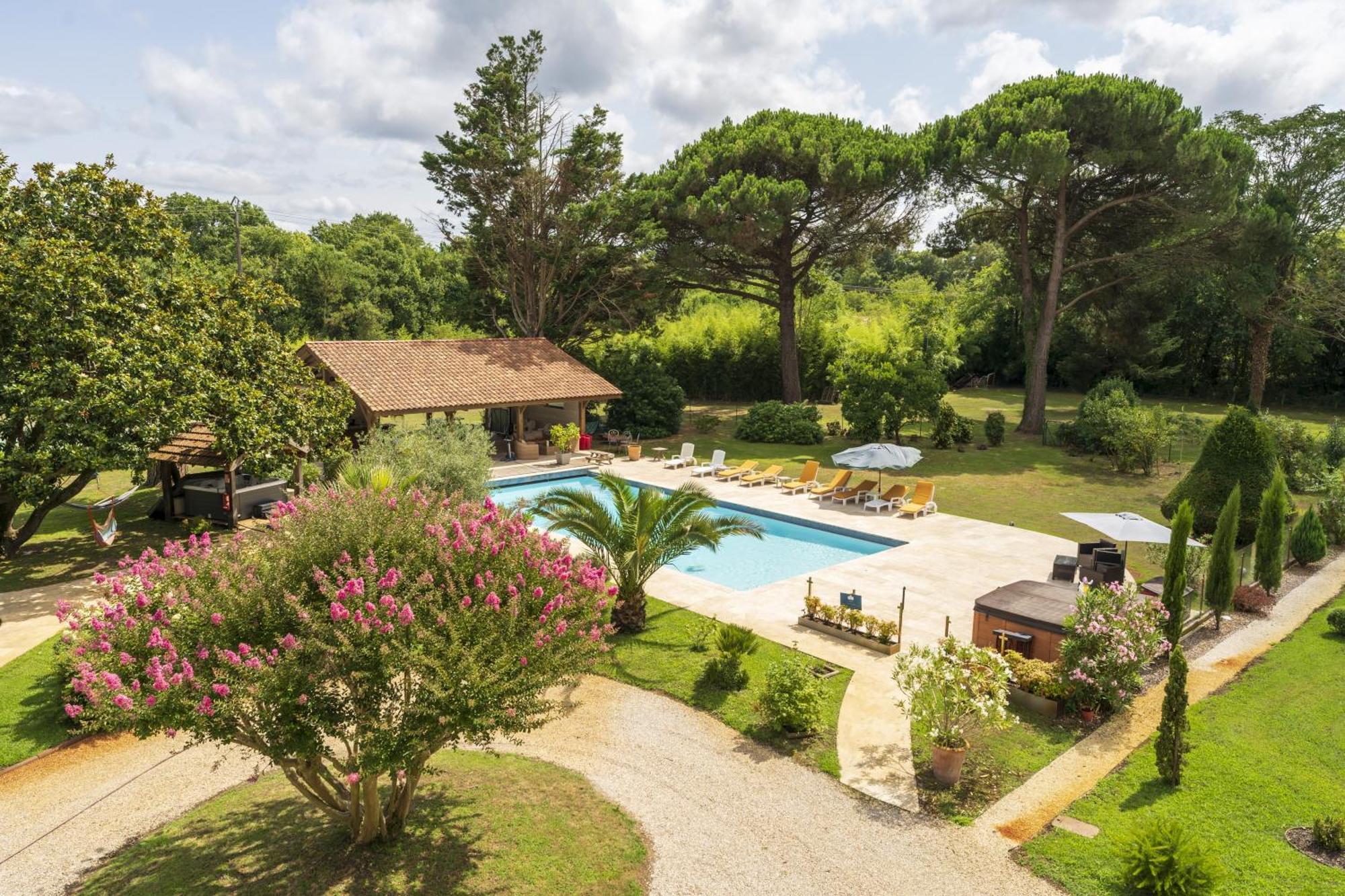 Domaine De Bellegarde Villa Soustons Exterior photo